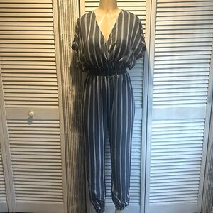 Shore Brand jumpsuit size L